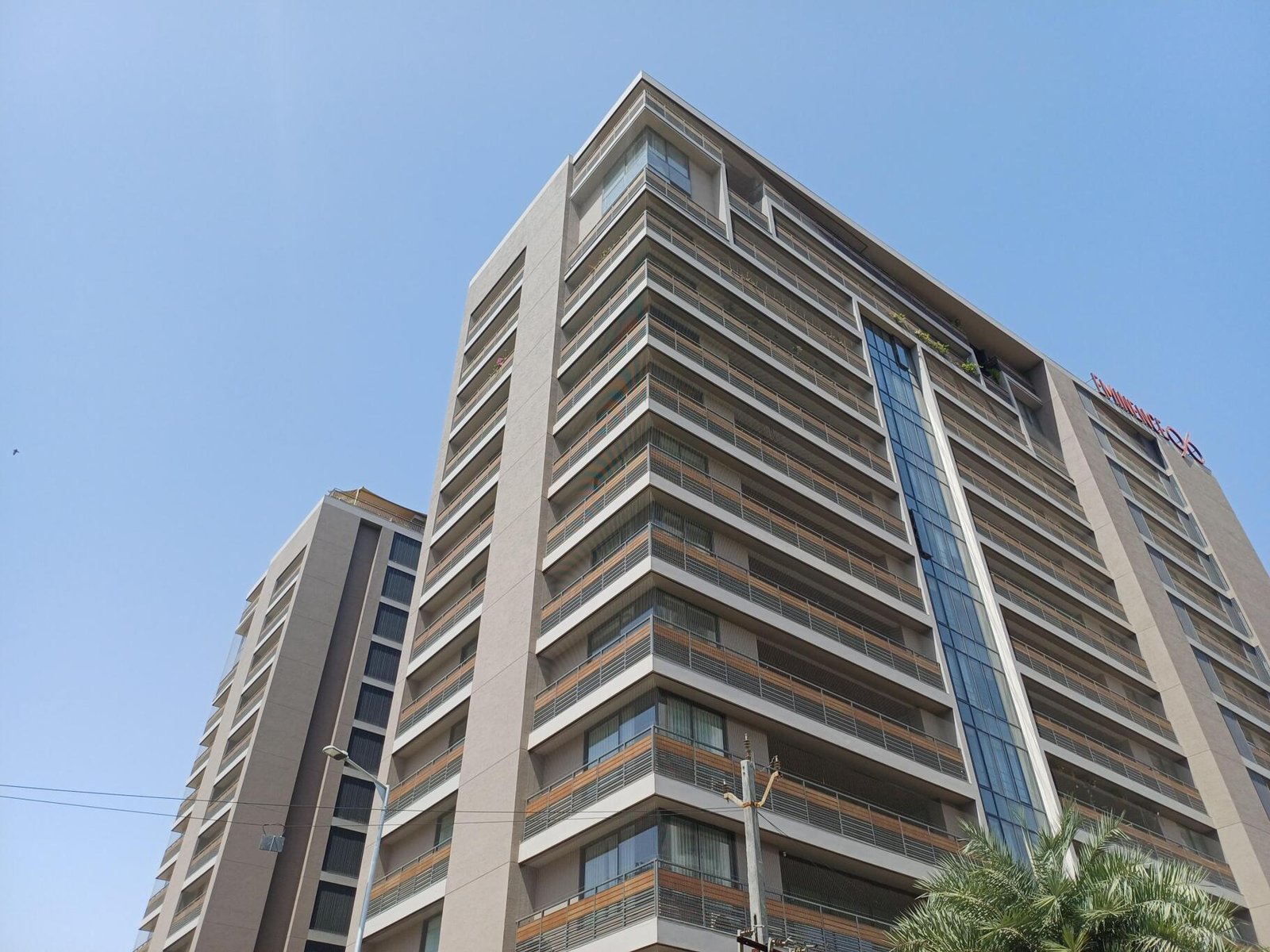 Eminence 96 image 2